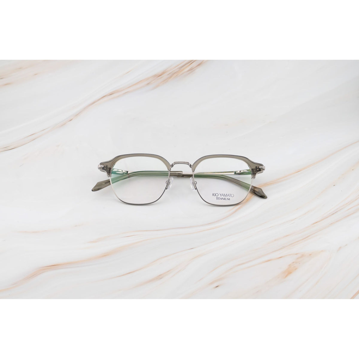 Kio Yamato KP-278AU color 02 Grey Crystal and Gun — frame view 1