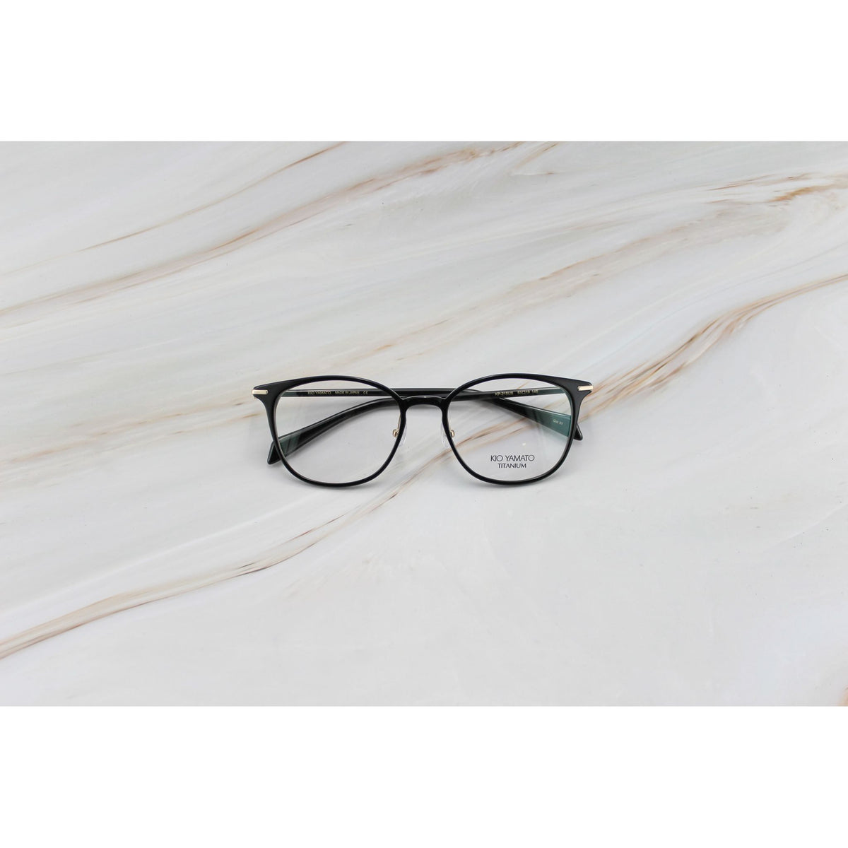 Kio Yamato KP-215US color 01 Black and Gold — frame view 1