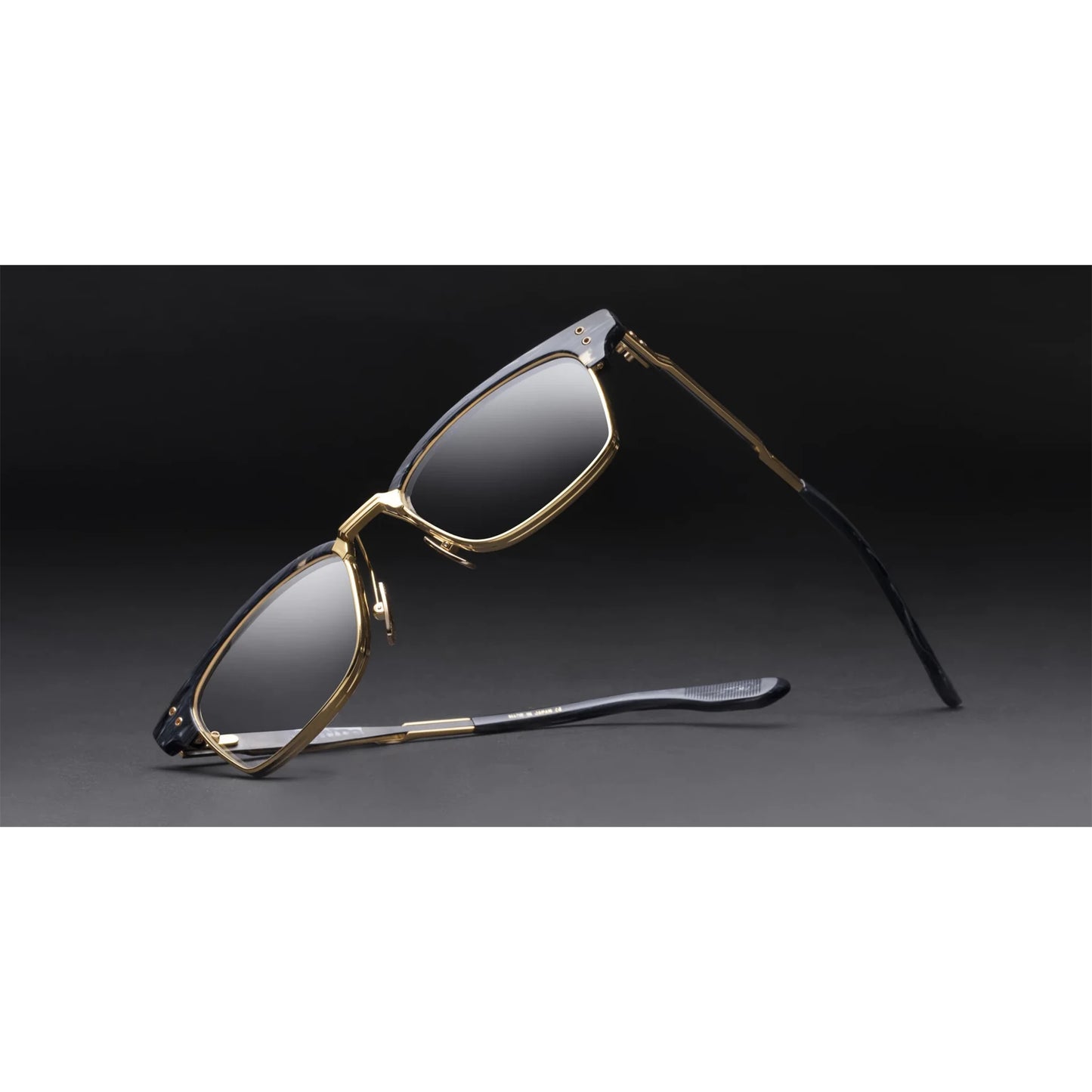 Statesman Six – Matte Black Gold