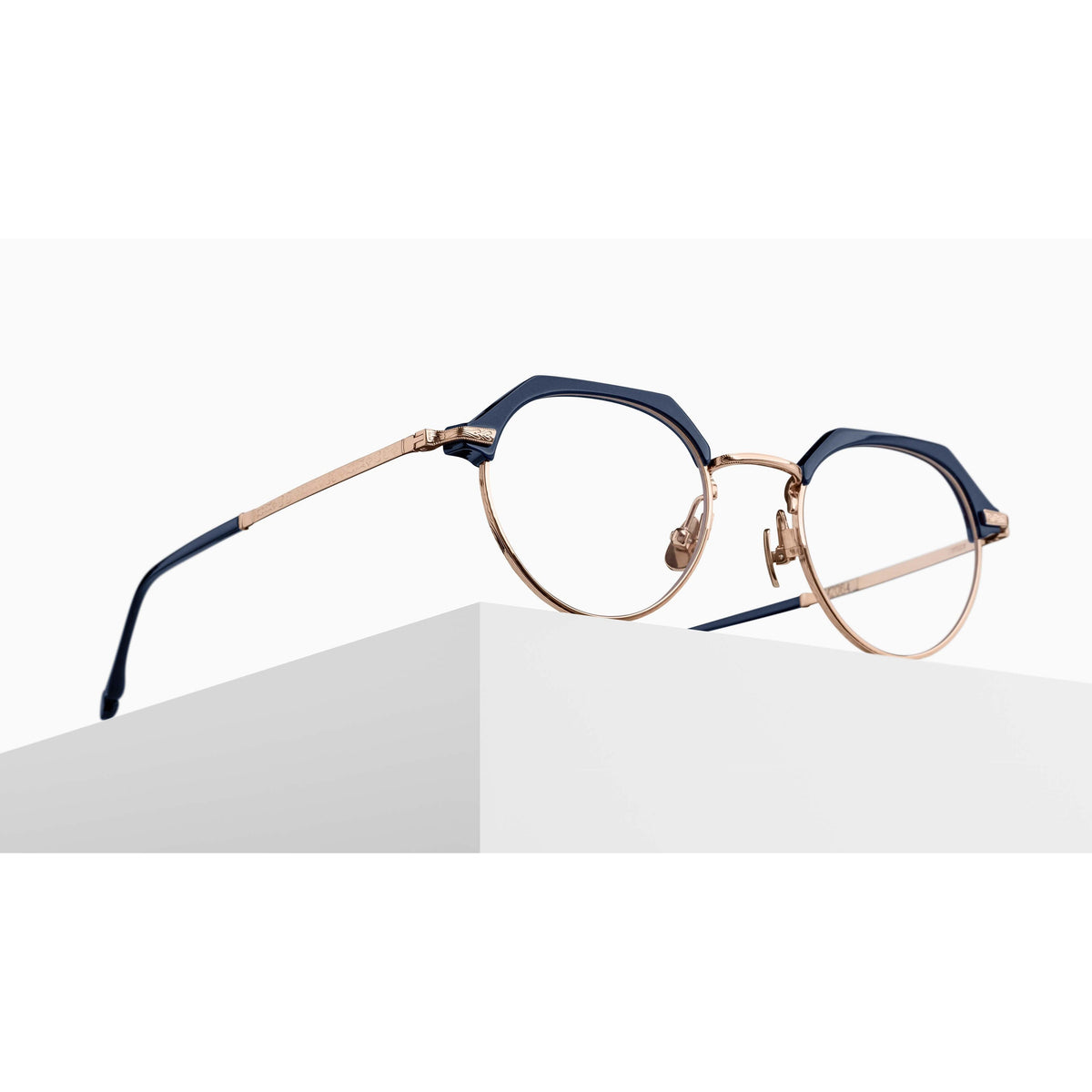 Matsuda M2064.RX.NVY-RG.48, three-quarter view