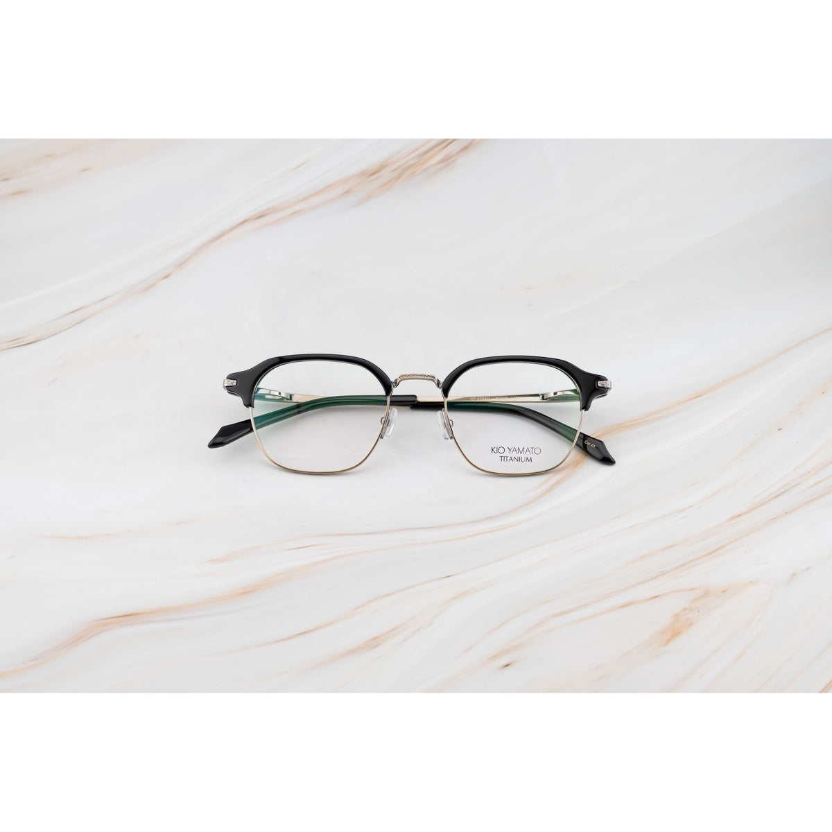Kio Yamato KP-278AU color 01 Black and Antique Gold — frame view 1