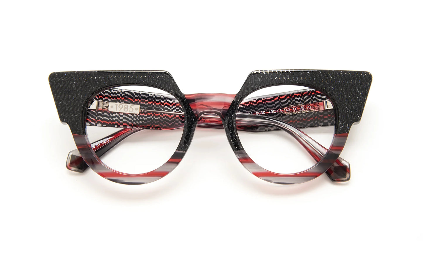 CAROLINA / 0830 BLACK GEOMETRIC / RED STRIPED