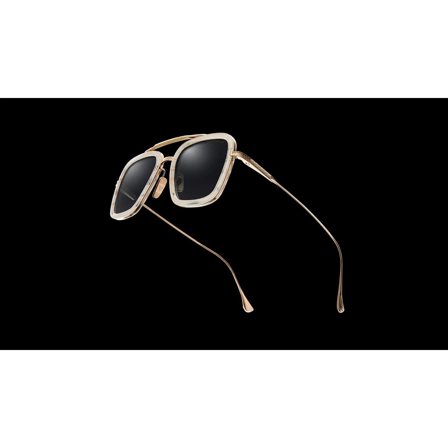 Flight.006 // White Swirl 7806-V-WHT-GLD-52 - Point of U. | Boston