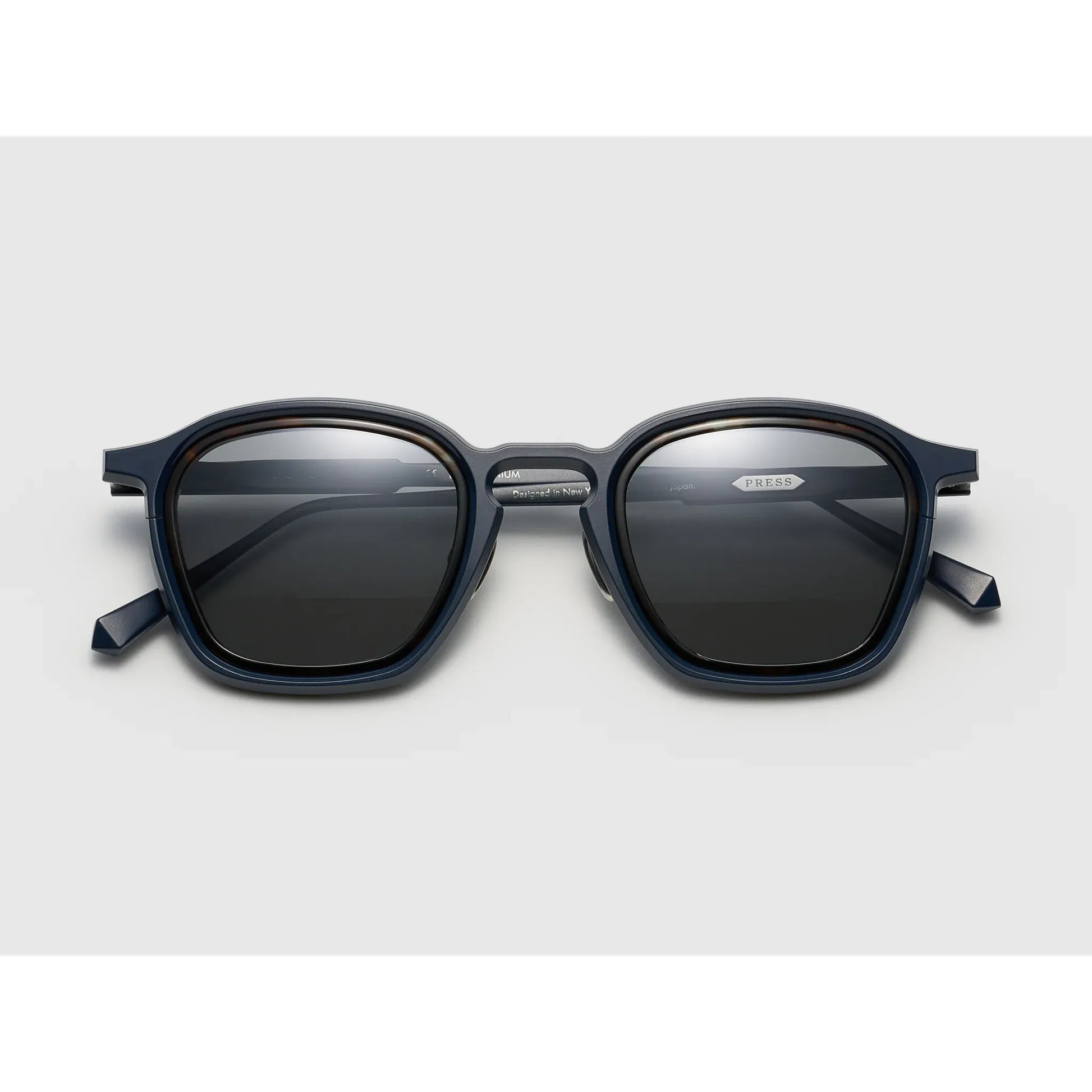 Chet - blue noir PRS_F-Chet_C-CA004 - Point of U. | Boston