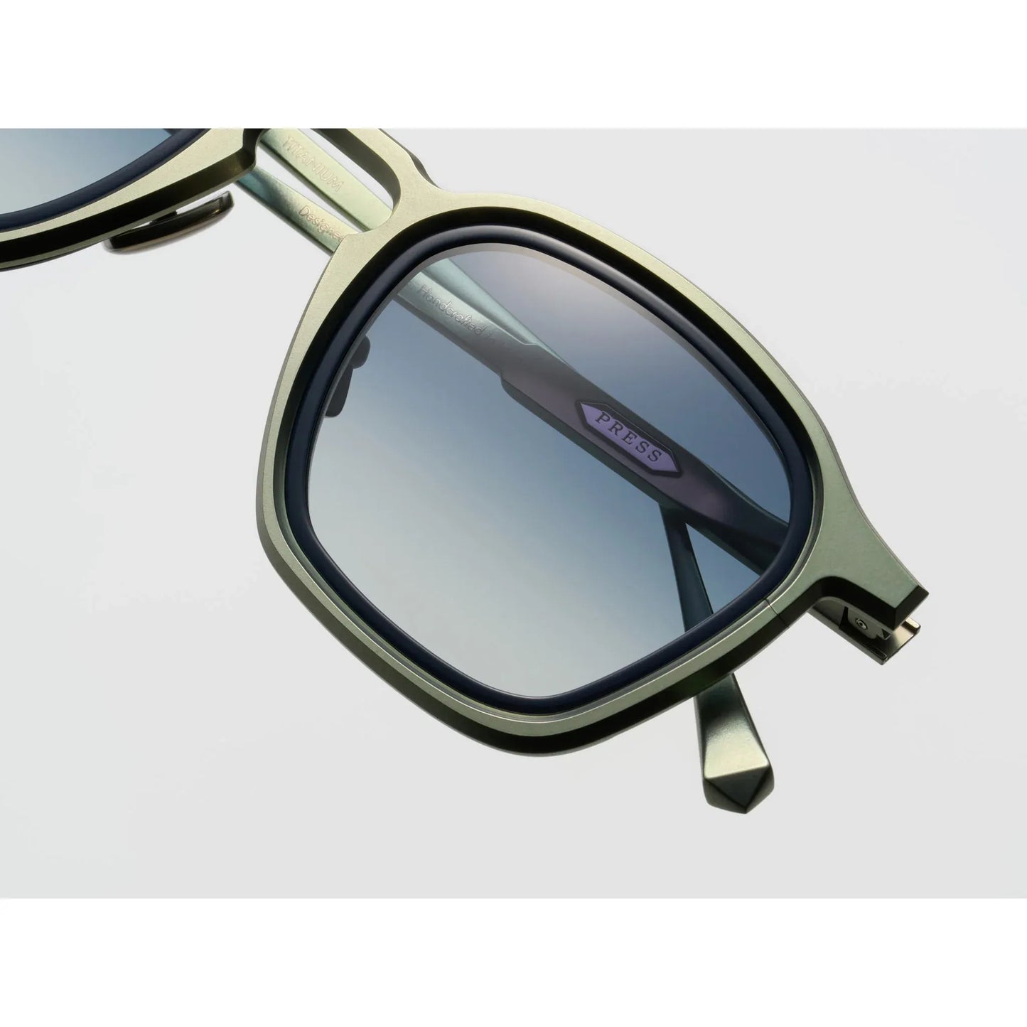 Chet - cascade navy PRS_F-Chet_C-CA005 - Point of U. | Boston