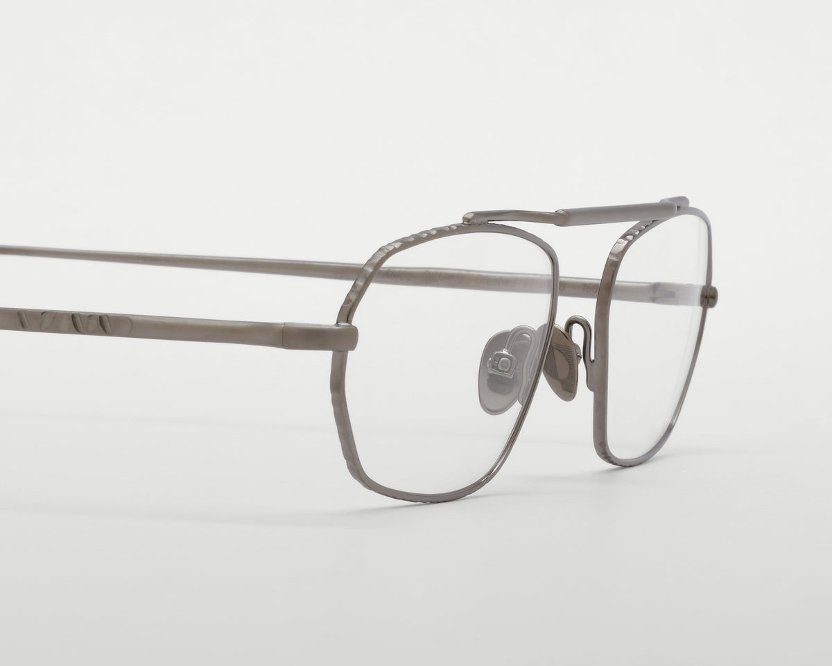 AHLEM Anjou — Optical — Ruthenium Brushed — detail view 2