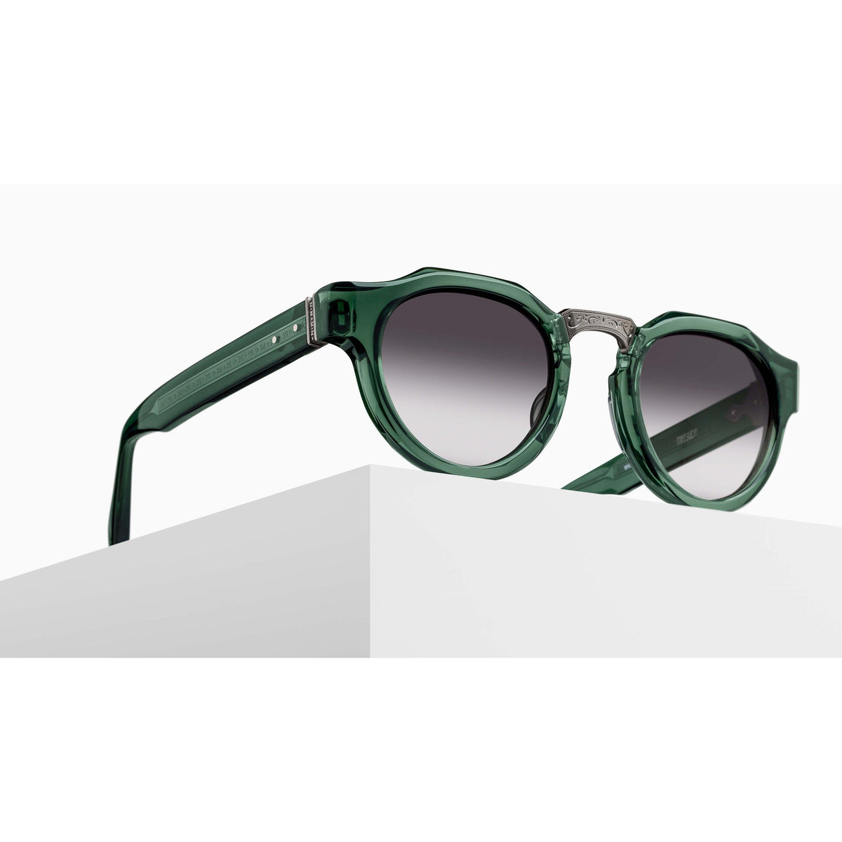 Matsuda M1037 — Bottle Green — angled view
