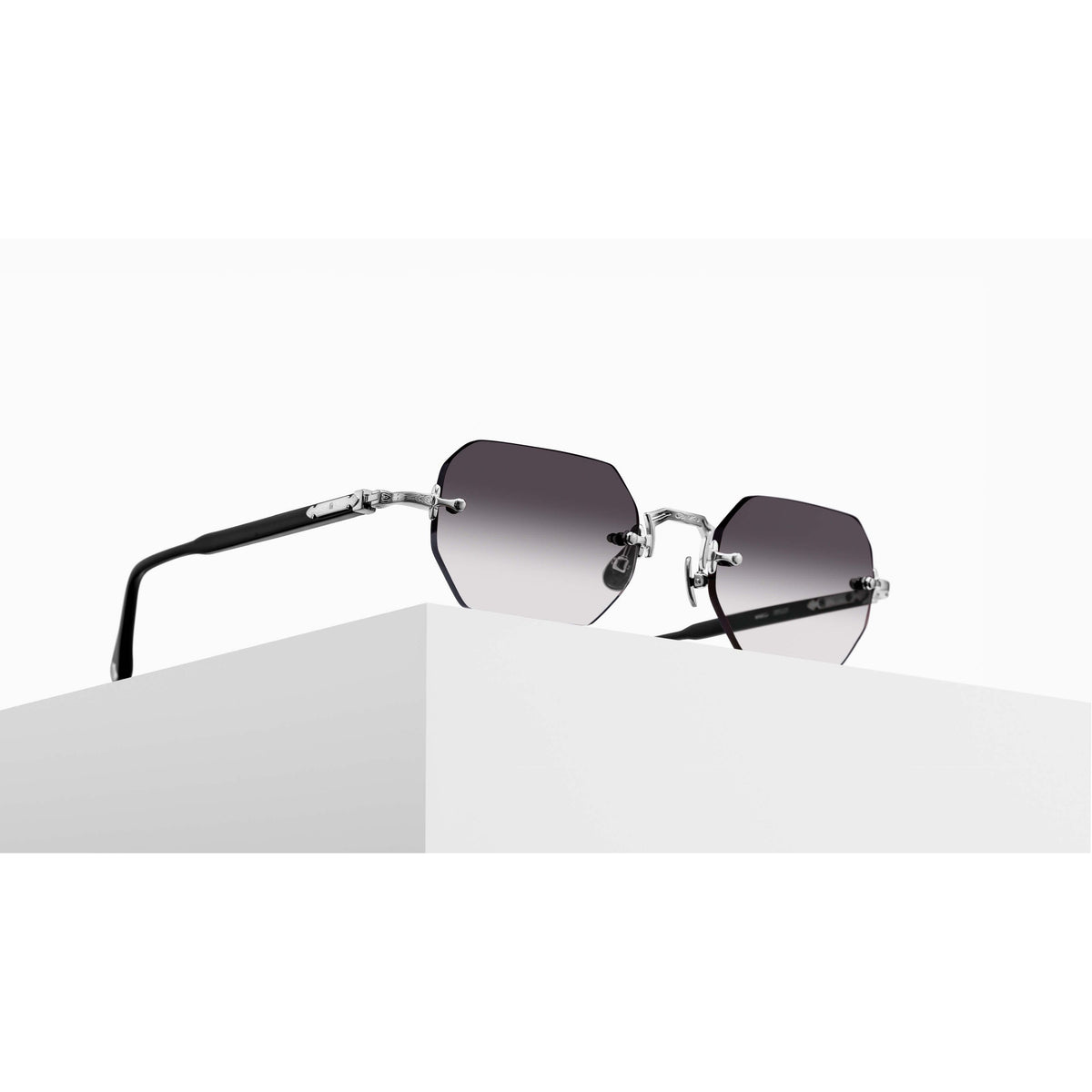 Matsuda M5010.SG.BS-BLK.51, three-quarter view